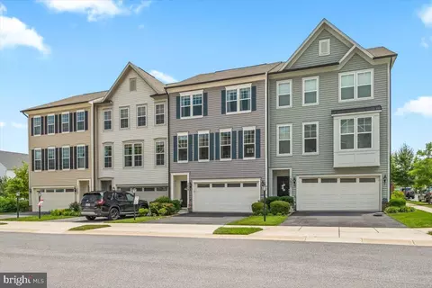 Exterior - 5659 Scott Ridge Pl, Frederick, MD 21704 photo 5 of 8