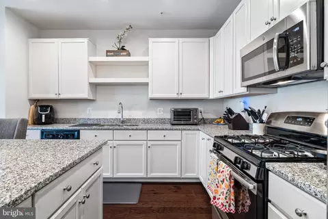 Kitchen - 5659 Scott Ridge Pl, Frederick, MD 21704 photo 3 of 3