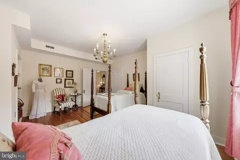 Bedroom - 11 W Second St, Frederick, MD 21701 photo 4 of 7