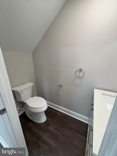 Entry Way - 223 E 5th St, Frederick, MD 21701 photo 4 of 6