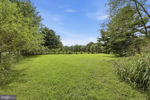 Exterior - 3297 Raymonds Way, Frederick, MD 21704 photo 9 of 11