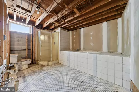 Bath - 3297 Raymonds Way, Frederick, MD 21704 photo 3 of 3