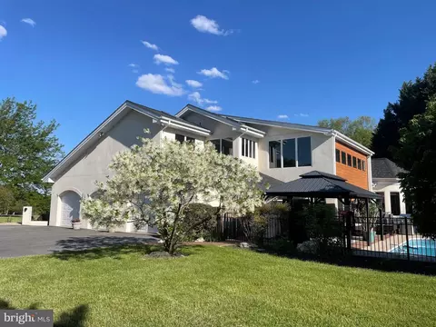 6053 White Flint Dr, Frederick, MD 21702 photo 4
