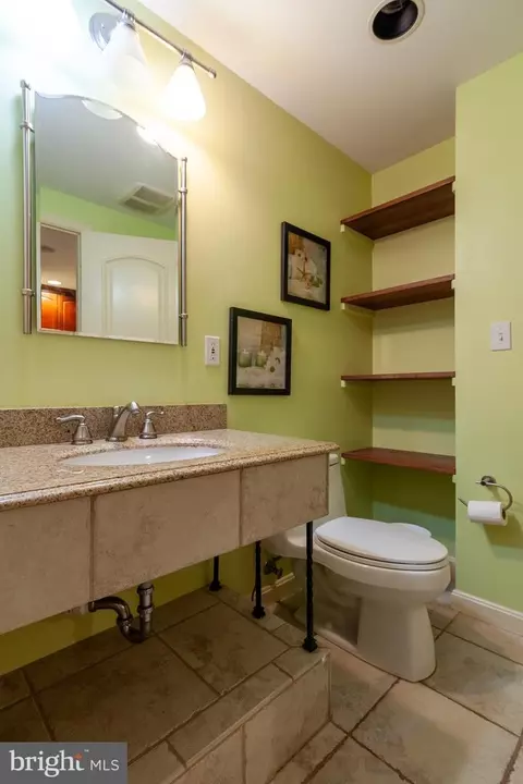 Bath - 2425 Hunters Chase Ct, Frederick, MD 21702 photo 8 of 12
