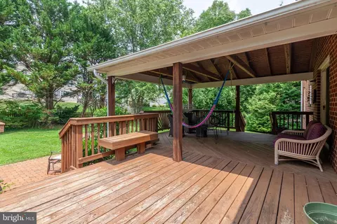 Exterior - 2425 Hunters Chase Ct, Frederick, MD 21702 photo 4 of 10