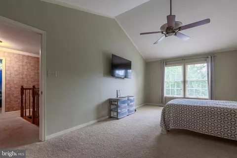 Bedroom - 2425 Hunters Chase Ct, Frederick, MD 21702 photo 8 of 17