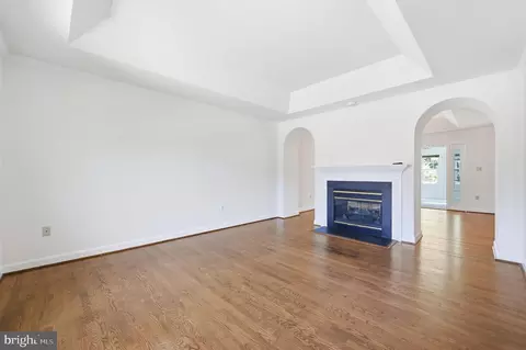 Living - 2417 Bear Den Rd, Frederick, MD 21701 photo 4 of 6