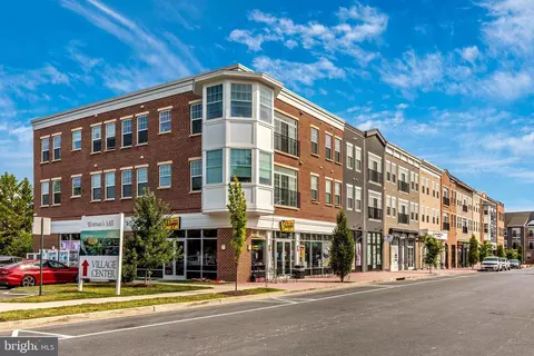 Exterior - 2417 Bear Den Rd, Frederick, MD 21701 photo 10 of 14