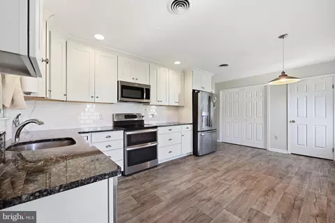 Kitchen - 23 Hammaker St, Thurmont, MD 21788 photo 2 of 5