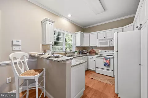 Kitchen - 6048 White Flint, Frederick, MD 21702 photo 5 of 6