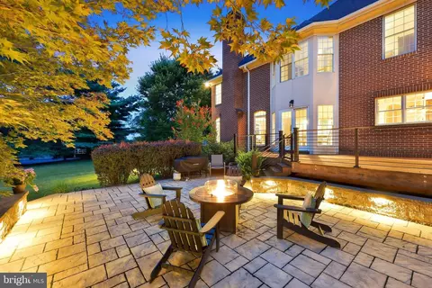 Exterior - 6048 White Flint, Frederick, MD 21702 photo 15 of 15