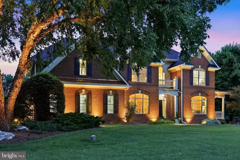 Exterior - 6048 White Flint, Frederick, MD 21702 photo 10 of 15