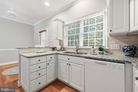 Kitchen - 6048 White Flint, Frederick, MD 21702 photo 6 of 6