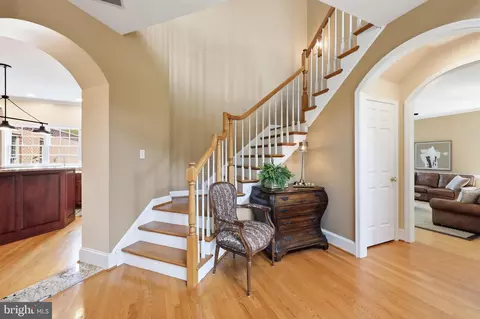 Entry Way - 6048 White Flint, Frederick, MD 21702 photo 7 of 10