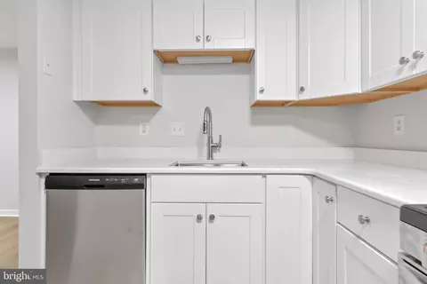 Kitchen - 2149 Wainwright Ct #BC, Frederick, MD 21702 photo 2 of 4
