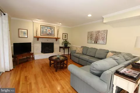 Living - 6759 Meadowside Dr, Frederick, MD 21702 photo 1 of 8