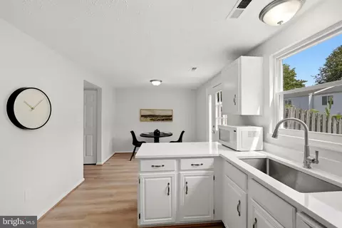 Kitchen - 6711 Kernel Ct, Frederick, MD 21703 photo 4 of 4