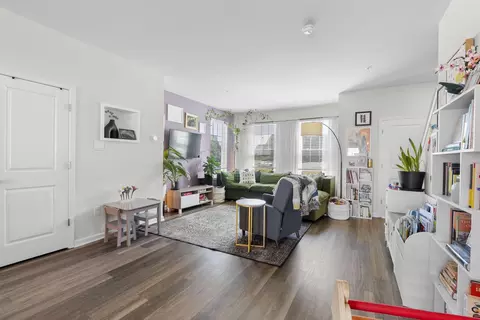Living - 8656 Walter Martz Rd, Frederick, MD 21702 photo 1 of 2