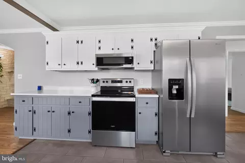 Kitchen - 2901 Francis Dr, Frederick, MD 21704 photo 1 of 3