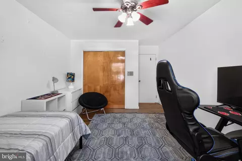 Bedroom - 2901 Francis Dr, Frederick, MD 21704 photo 3 of 6