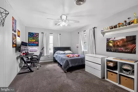 Bedroom - 2901 Francis Dr, Frederick, MD 21704 photo 1 of 6