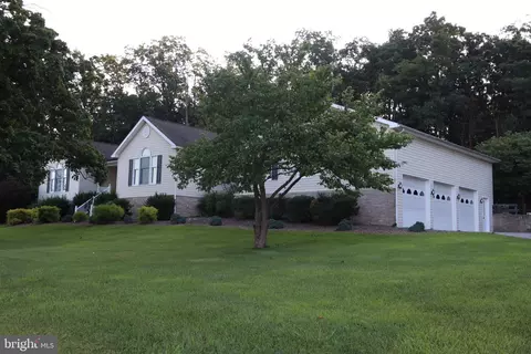 12205 Warner Rd, Keymar, MD 21757