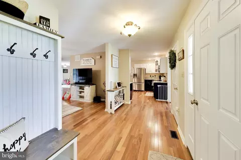 Entry Way - 12205 Warner Rd, Keymar, MD 21757 photo 1 of 3