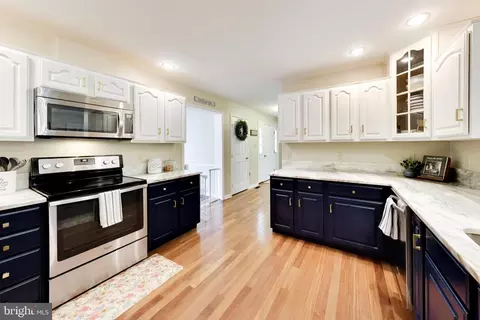 Kitchen - 12205 Warner Rd, Keymar, MD 21757 photo 1 of 2