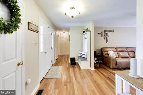 Entry Way - 12205 Warner Rd, Keymar, MD 21757 photo 2 of 3