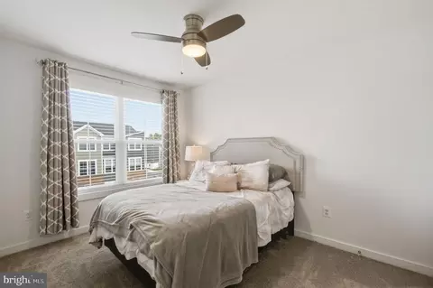 Bedroom - 405 Gillespie Dr, Frederick, MD 21702 photo 4 of 8