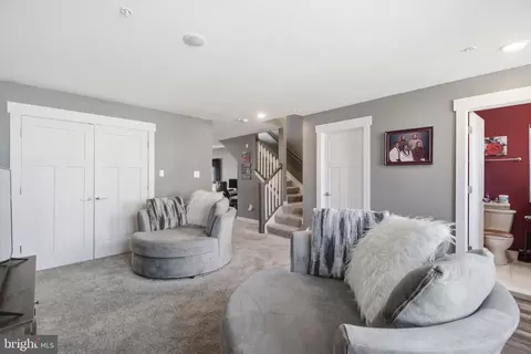 Entry Way - 405 Gillespie Dr, Frederick, MD 21702 photo 7 of 7