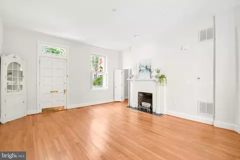 Living - 102 E 2nd St, Frederick, MD 21701 photo 2 of 7