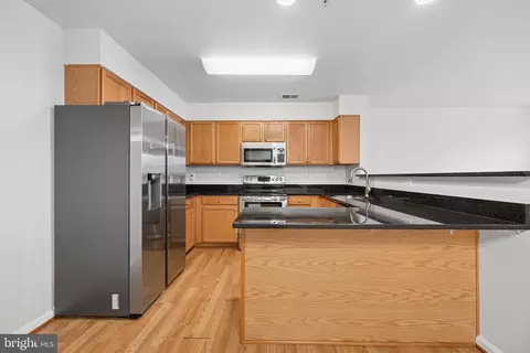 Kitchen - 4967 Clarendon Ter, Frederick, MD 21703 photo 3 of 5
