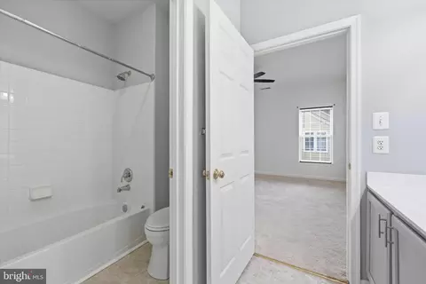 Bath - 1815 Granby Way, Frederick, MD 21702 photo 3 of 4
