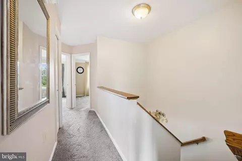 Entry Way - 122 Long Acre Ct, Frederick, MD 21702 photo 5 of 7