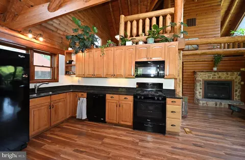 Kitchen - 8051 Old Receiver Rd, Frederick, MD 21702 photo 1 of 3