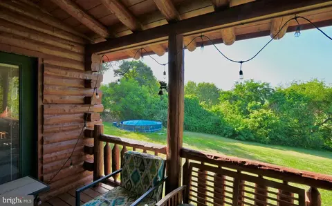 Exterior - 8051 Old Receiver Rd, Frederick, MD 21702 photo 4 of 10