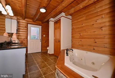 Bath - 8051 Old Receiver Rd, Frederick, MD 21702 photo 1 of 5