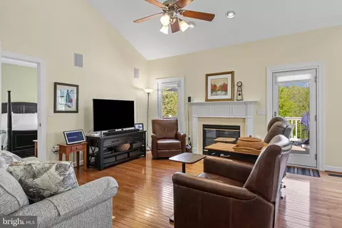 Other - 7 Derr Ln, Middletown, MD 21769 photo 2 of 12