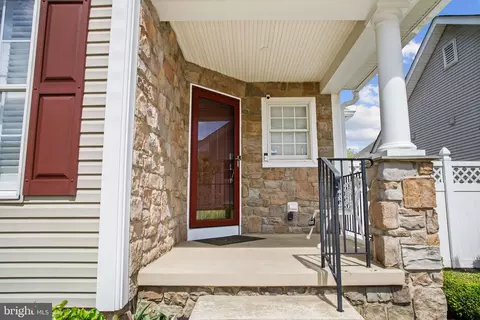 Exterior - 7 Derr Ln, Middletown, MD 21769 photo 3 of 7