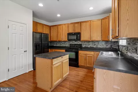 Kitchen - 615 Amberfield Rd, Frederick, MD 21703 photo 2 of 4