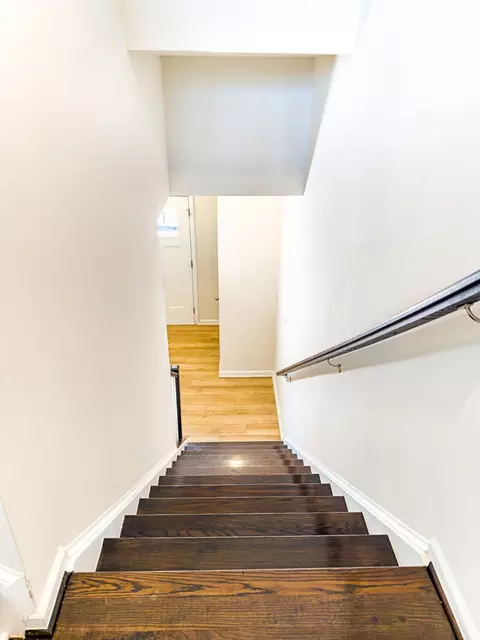 Entry Way - 1324 Ricketts Rd, Frederick, MD 21702 photo 4 of 10