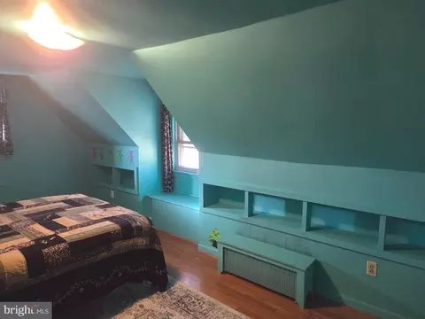 Bedroom - 908 Motter Pl, Frederick, MD 21701 photo 1 of 2