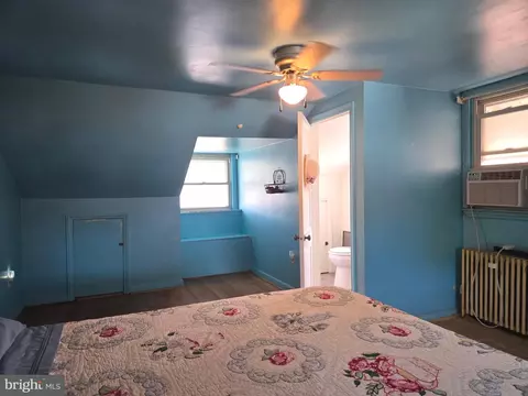 Bedroom - 908 Motter Pl, Frederick, MD 21701 photo 2 of 2