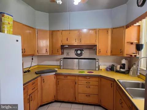 Kitchen - 908 Motter Pl, Frederick, MD 21701 photo 4 of 4