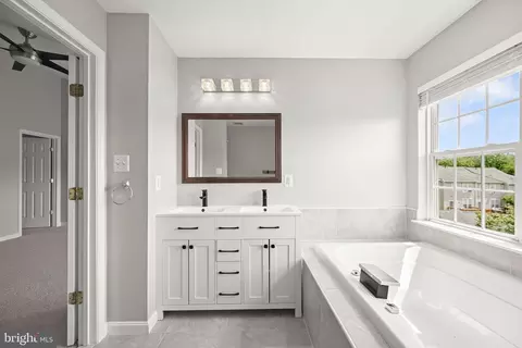 Bath - 3741 Singleton Ter, Frederick, MD 21704 photo 2 of 7