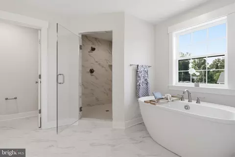 Bath - 7026 Ridge Rd, Frederick, MD 21702 photo 1 of 4