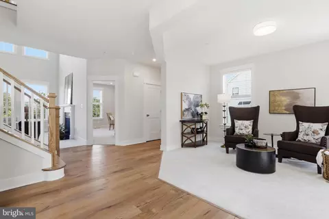 Entry Way - 7026 Ridge Rd, Frederick, MD 21702 photo 4 of 11