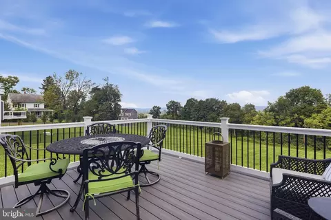 Exterior - 7026 Ridge Rd, Frederick, MD 21702 photo 5 of 7