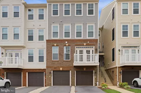 Exterior - 5904 Krantz Dr, Frederick, MD 21703 photo 2 of 11
